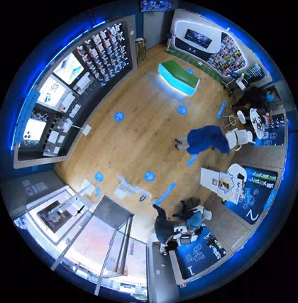 BOADILLA DEL MONTE. Encapuchados roban 40.000 euros de una tienda de telefonía en la Avenida del Infante don Luis