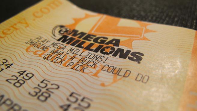 ESTADOS UNIDOS. Compra por error un billete de lotería y gana 2 millones de dólares