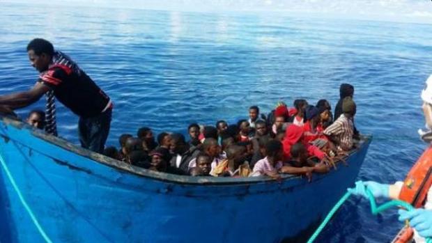 CANARIAS. Se multiplica por 11 la llegada de inmigrantes en el último año