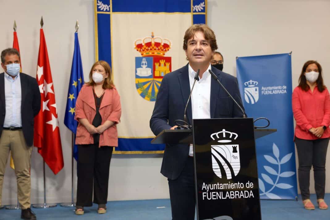 FUENLABRADA. El Ayuntamiento ofrece a Pedro Sánchez e Isabel Díaz Ayuso colaborar en la campaña vacunación