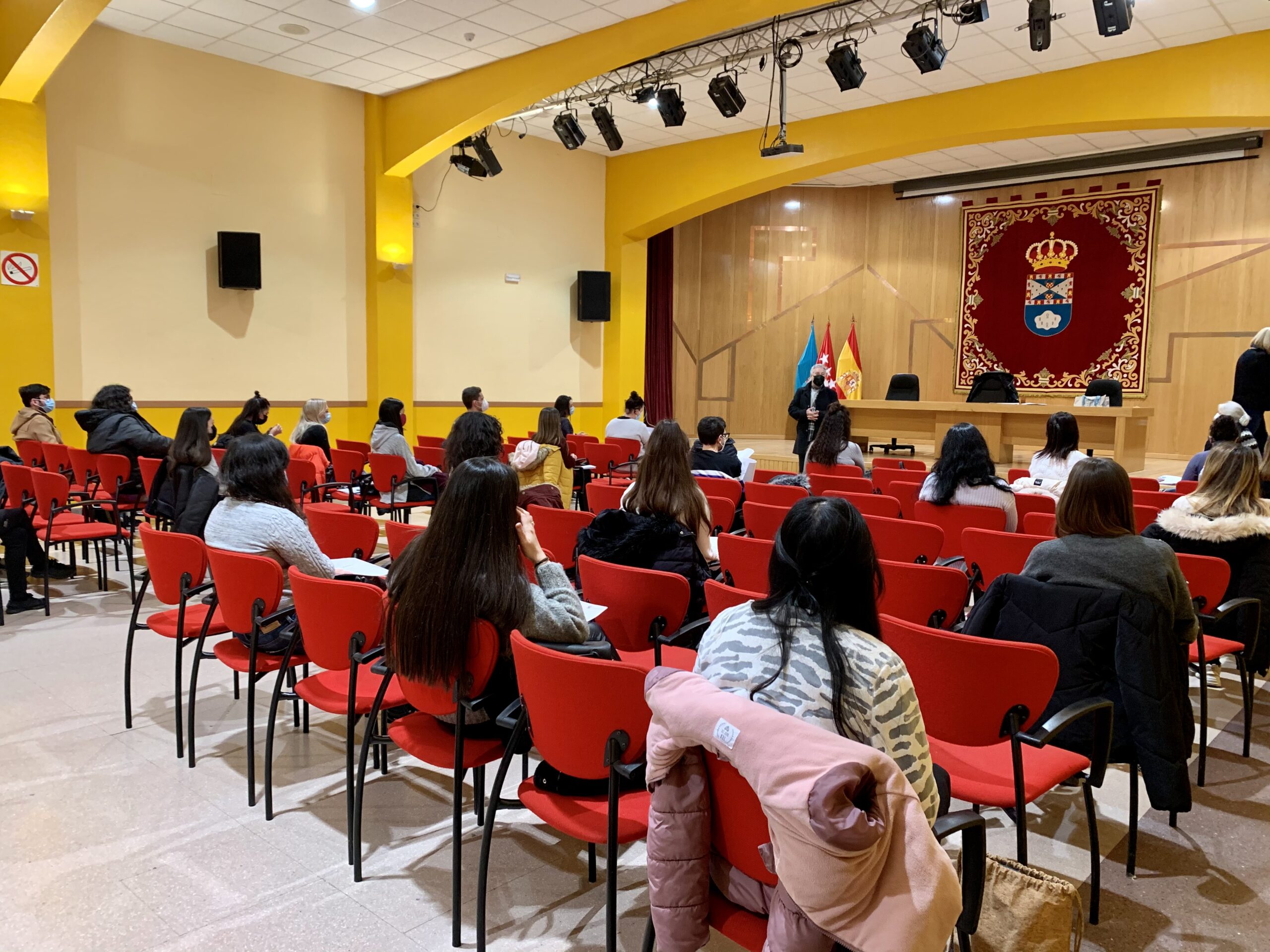 LEGANÉS. El Ayuntamiento contrata a 49 jóvenes que trabajarán en proyectos de servicios sociales, escuelas infantiles, sostenibilidad y movilidad