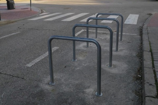 GETAFE. El Ayuntamiento instala 300 nuevos aparcamientos para vehículos de dos ruedas