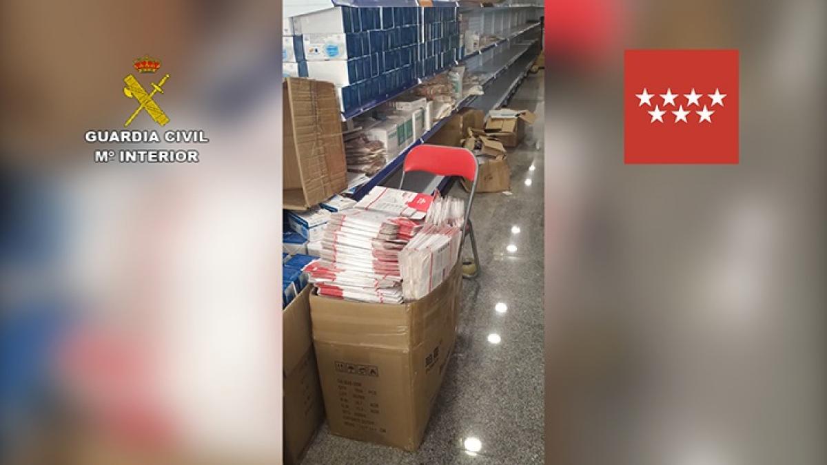 FUENLABRADA. La Guardia Civil interviene más de 580.000 mascarillas y 7.000 tests que no cumplían con la normativa