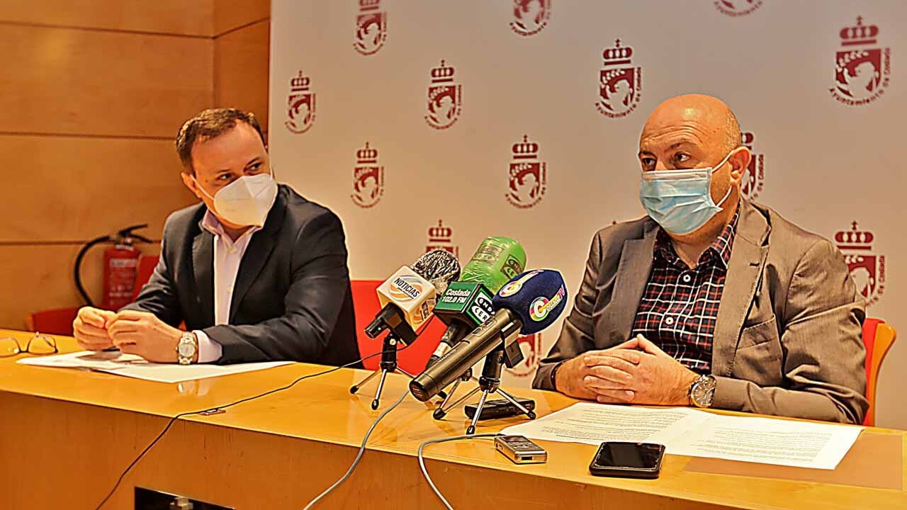 COSLADA. El nuevo contrato de eficiencia energética permitirá una reducción anual de la contaminación equivalente a plantar 50.000 árboles