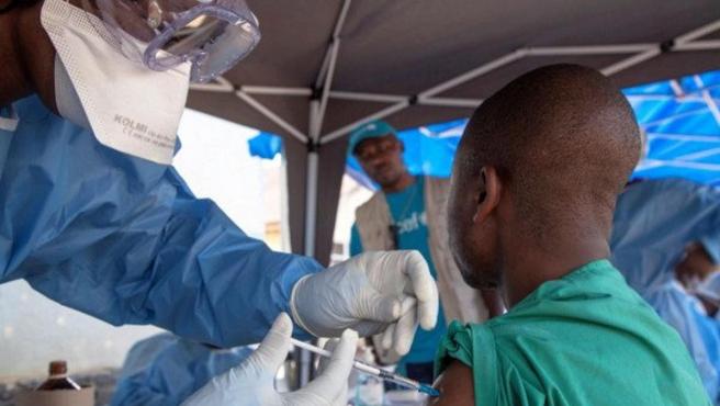 CONGO. La OMS detecta un nuevo caso de ébola seis meses después de declarar el fin del último brote