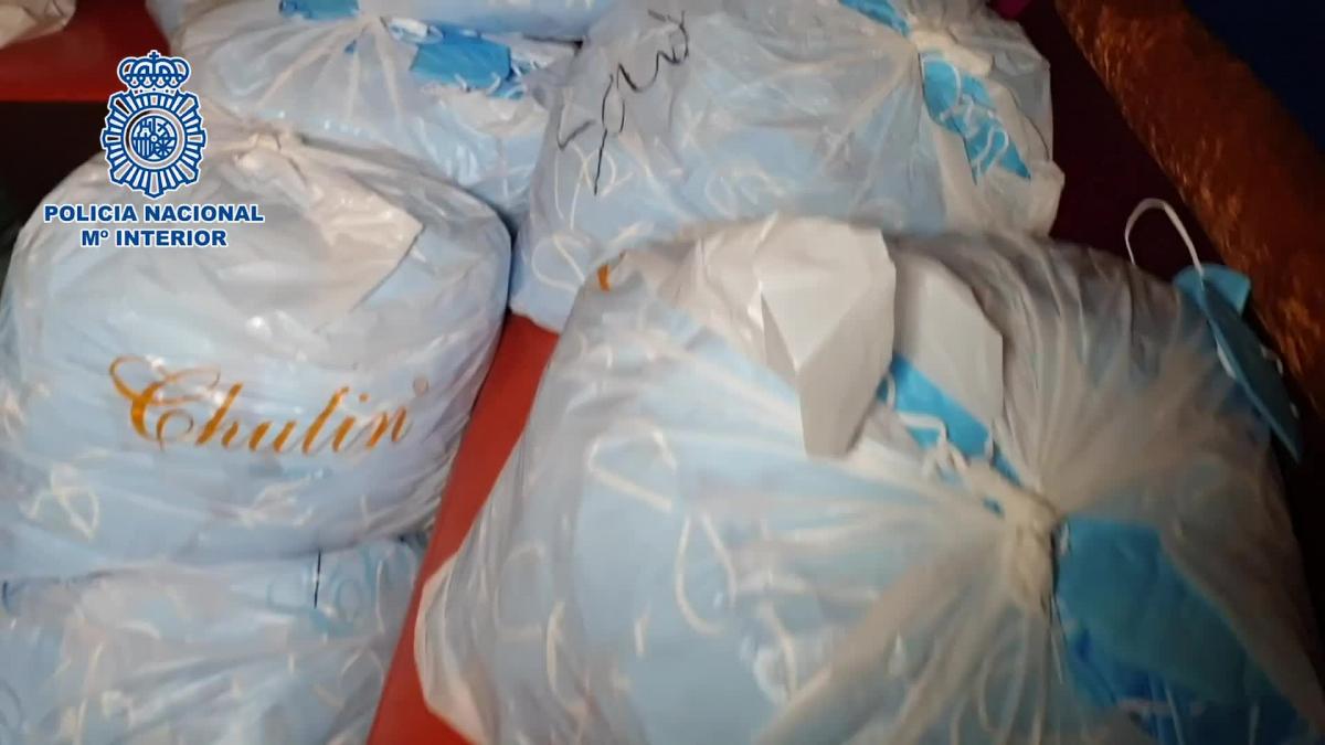 LEGANÉS. La Policía Nacional detiene a un hombre que escondía 4 millones de mascarillas falsificadas en un hotel