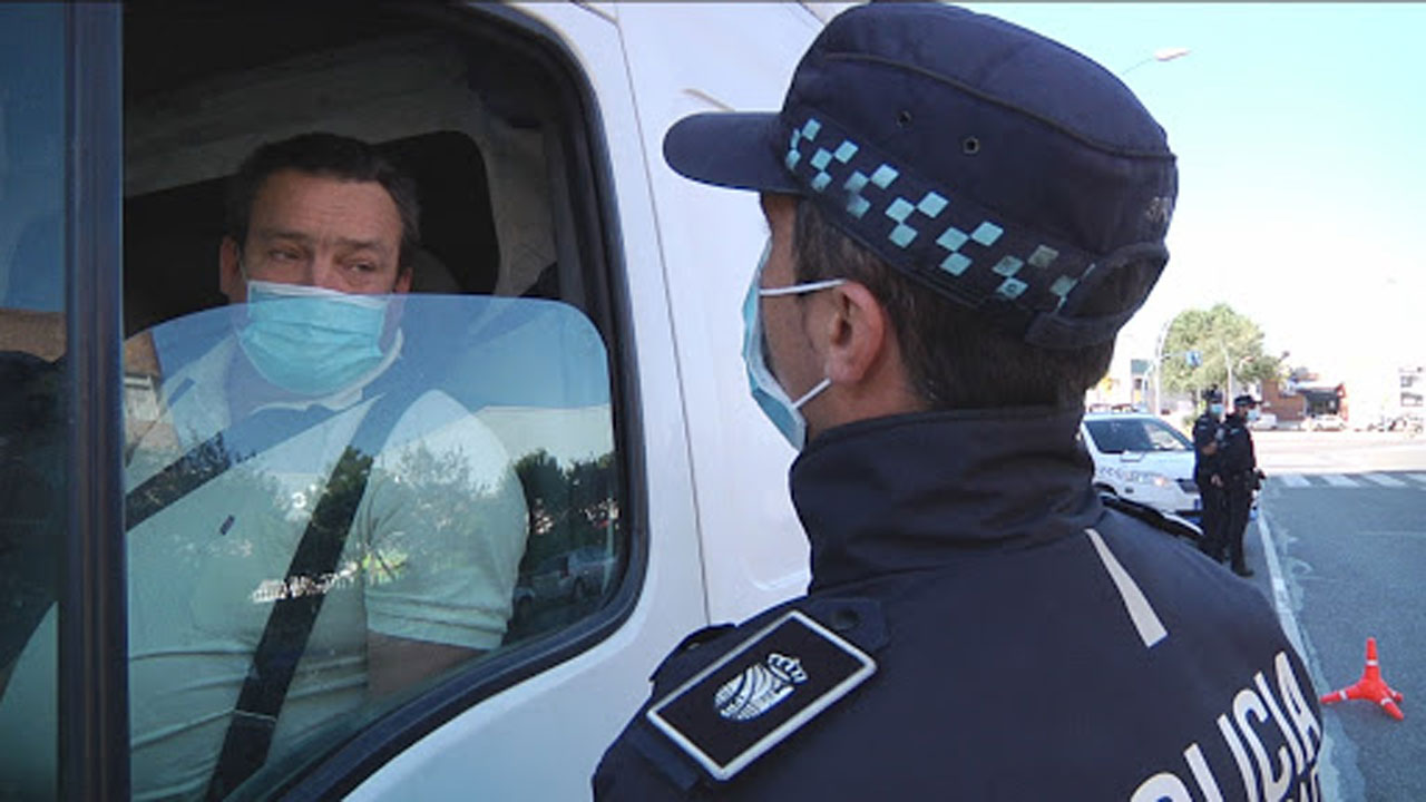 FUENLABRADA. La Policía Local ha puesto 130 sanciones en la última semana por incumplir las medidas preventivas frente al COVID