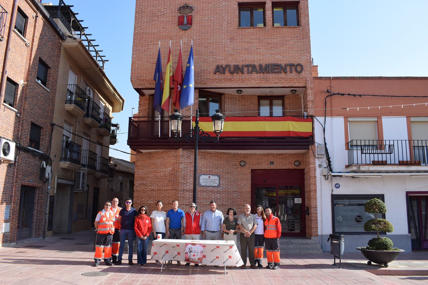HUMANES DE MADRID. El Consistorio firma un convenio de colaboración con Cruz Roja