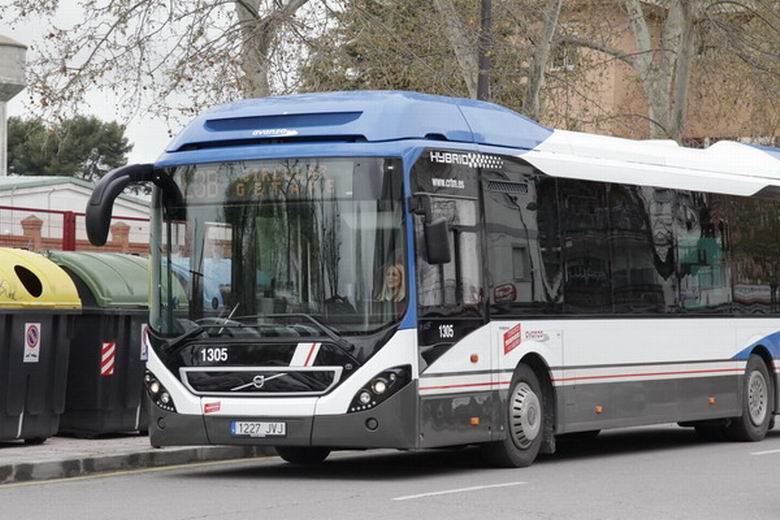 GETAFE. La línea de autobús  L4 cambia su recorrido y acorta el tiempo de llegada al hospital desde Perales del Río
