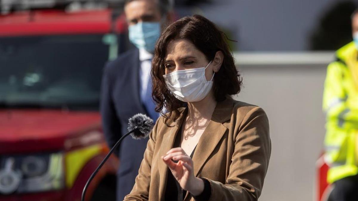 Sanidad y las comunidades acuerdan cerrar sus territorios para Semana Santa con el voto de Madrid en contra