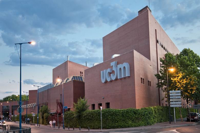 LEGANÉS. El Ayuntamiento y la UCM3 ponen en marcha un programa de asesoramiento sobre extranjería