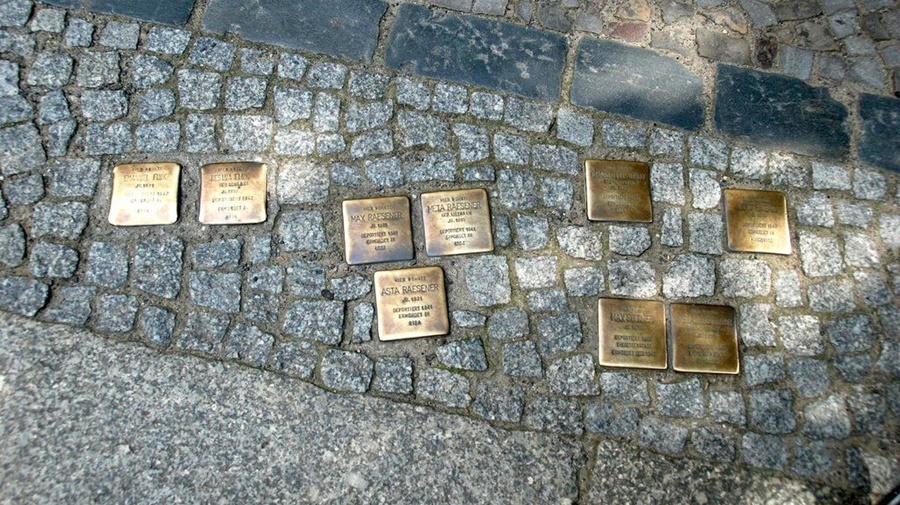FUENLABRADA. Hoy se celebra una Jornada de Memoria Histórica con la colocación de ladrillos en homenaje a las víctimas del fascismo