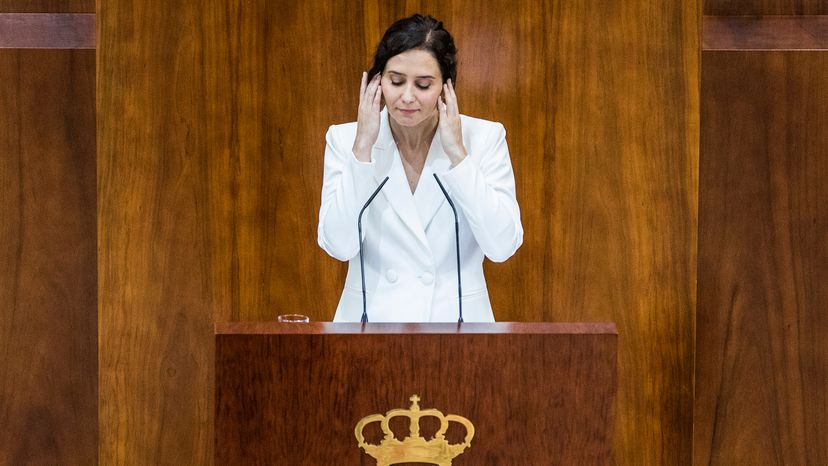 Ayuso anuncia como medida estrella un “cheque bebé” de 14.500 € para madres menores de 30 años