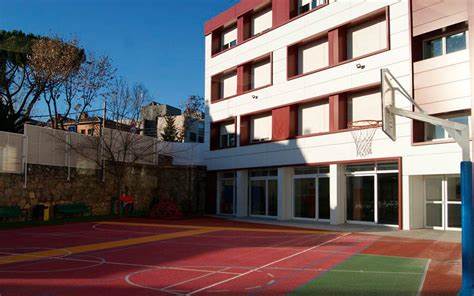 POZUELO DE ALARCÓN. El Gobierno municipal impulsará un programa de talleres entre los niños y jóvenes para prevenir sobre el uso inadecuado de las nuevas tecnologías