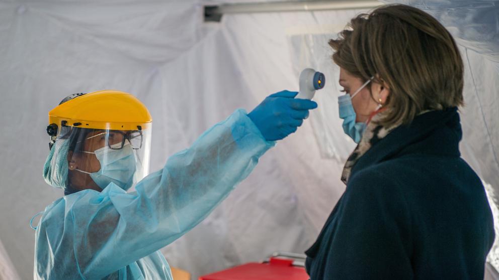 Se mantiene la reducción de contagios y bajan los ingresos en Madrid: 437 casos y 6 fallecidos en las últimas 24 horas