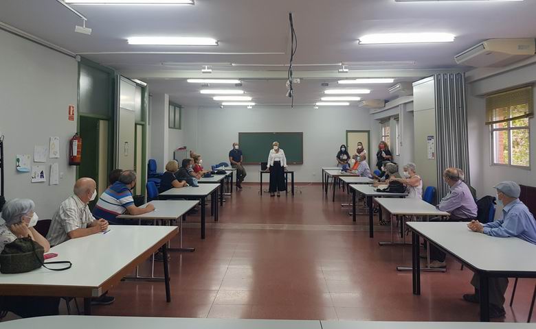 LEGANÉS. El Ayuntamiento prepara la reapertura de los centros de mayores impartiendo formación para garantizar el cumplimiento de las medidas COVID