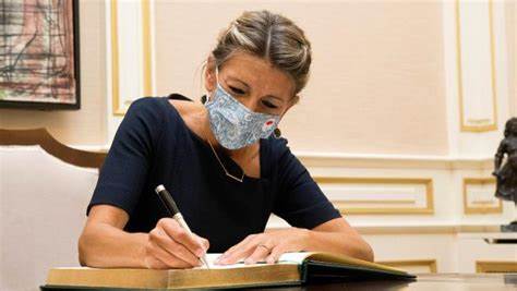 Díaz propone alargar los ERTE hasta el 31 de enero pero obligando a las empresas a solicitarlos de nuevo