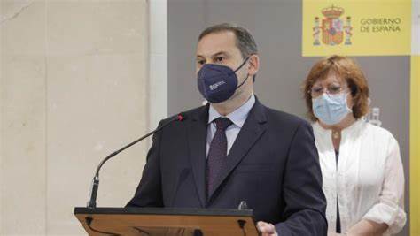 El exministro Ábalos presidirá la Comisión de Interior del Congreso y la exvicepresidenta Calvo la de Igualdad