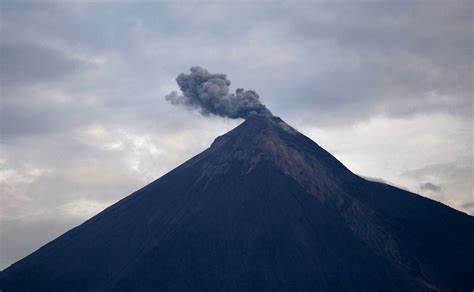 GUATEMALA. Alerta por la erupción del Volcán de Fuego, el más activo de Centroamérica