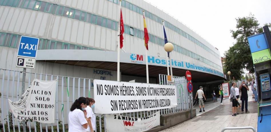 Indemnizan a la familia de un médico del Hospital Universitario La Paz fallecido por covid en la primera ola