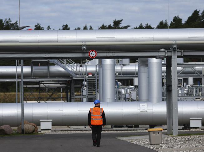 Los sismógrafos suecos registraron en la zona del Nord Stream explosiones poco antes de que emergieran las fugas
