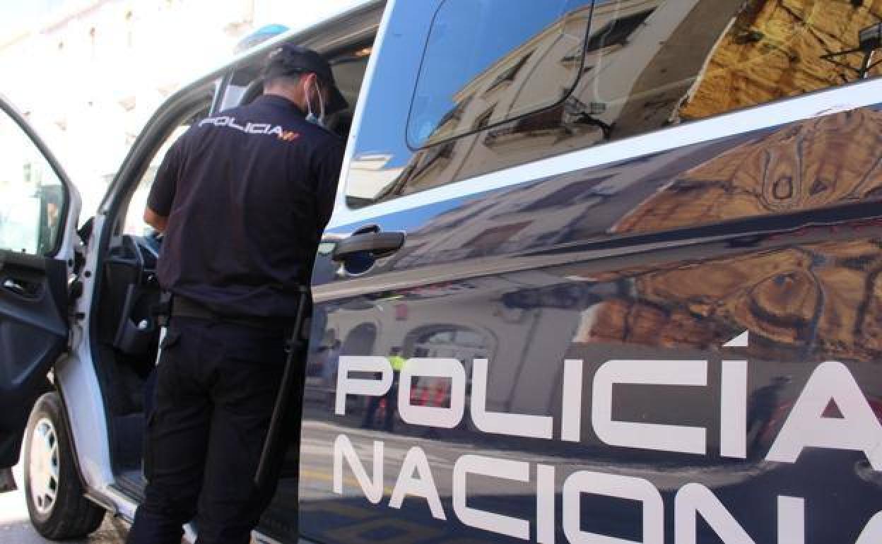 BADAJOZ. Detenido un hombre en Mérida por robar a una persona mayor tras maniatarle y amordazarle dentro de su vivienda