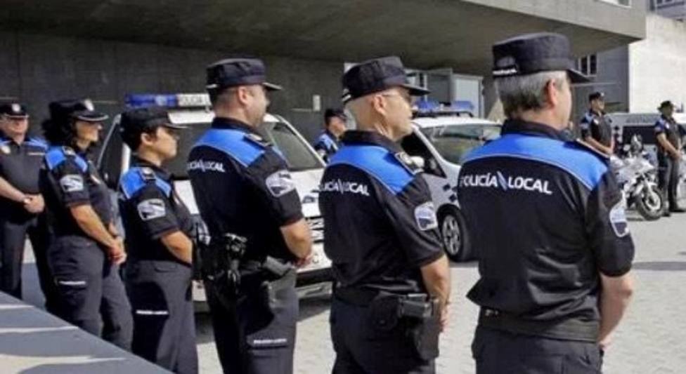 LUGO. Detenida una vecina por golpear a su hija con el palo de una escoba