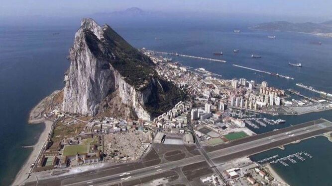 Reino Unido y la Unión Europea vislumbran el acuerdo sobre Gibraltar tras dos años de negociaciones