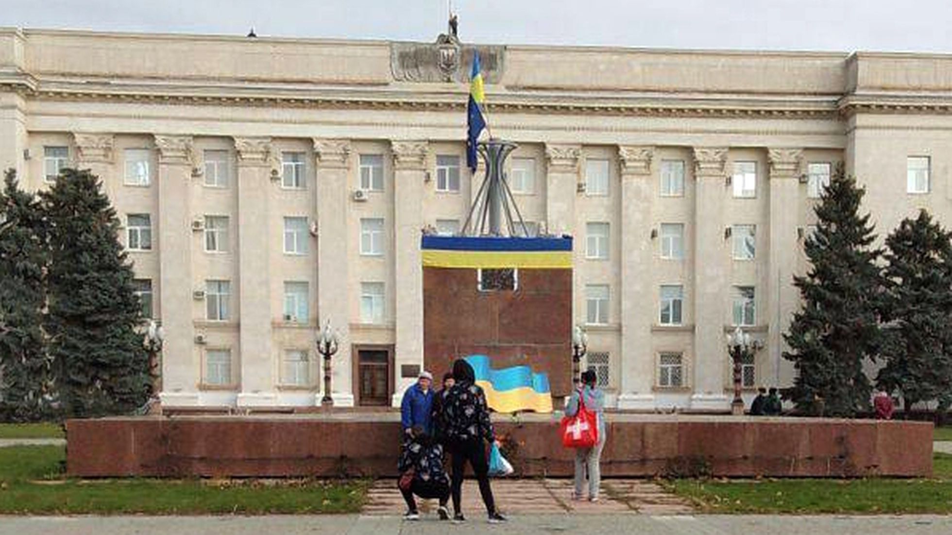 UCRANIA. Las fuerzas nacionales advierten de que casi toda la ciudad de Jersón está minada