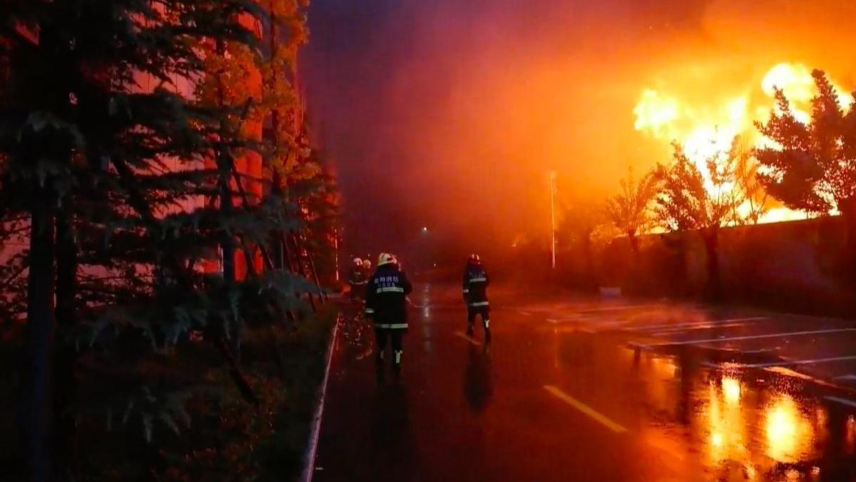 CHINA. Al menos 38 muertos por un incendio en una fábrica en el centro del país