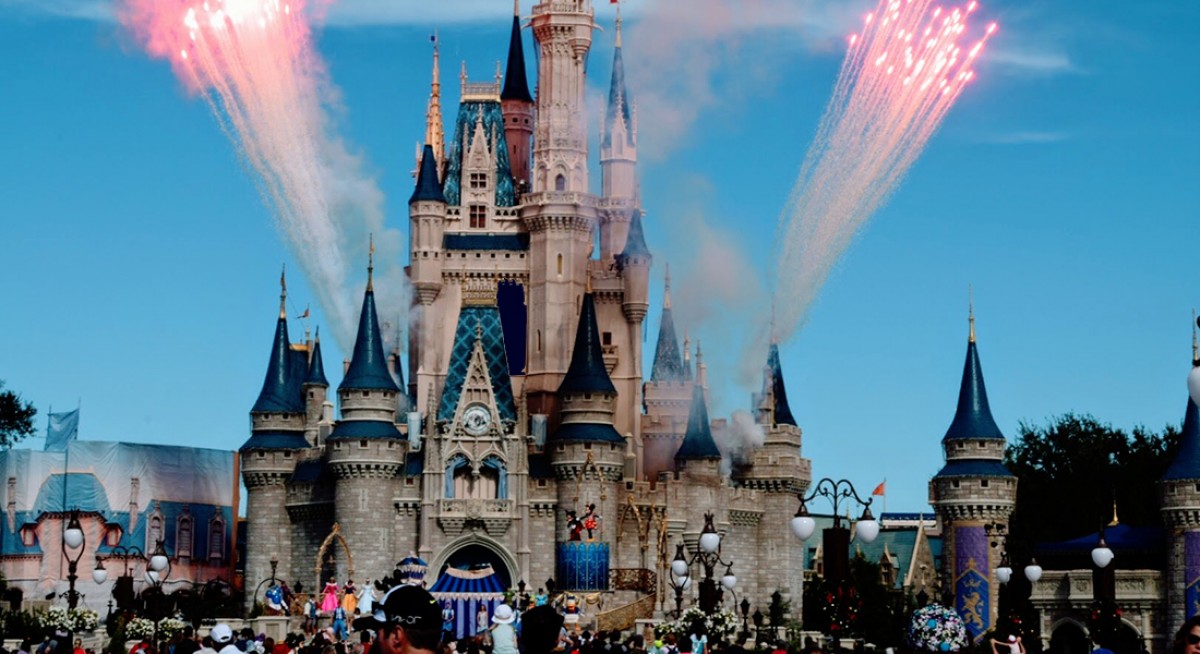 ESTADOS UNIDOS. Un hombre muere por una sobredosis de fentanilo durante sus vacaciones familiares en Disney