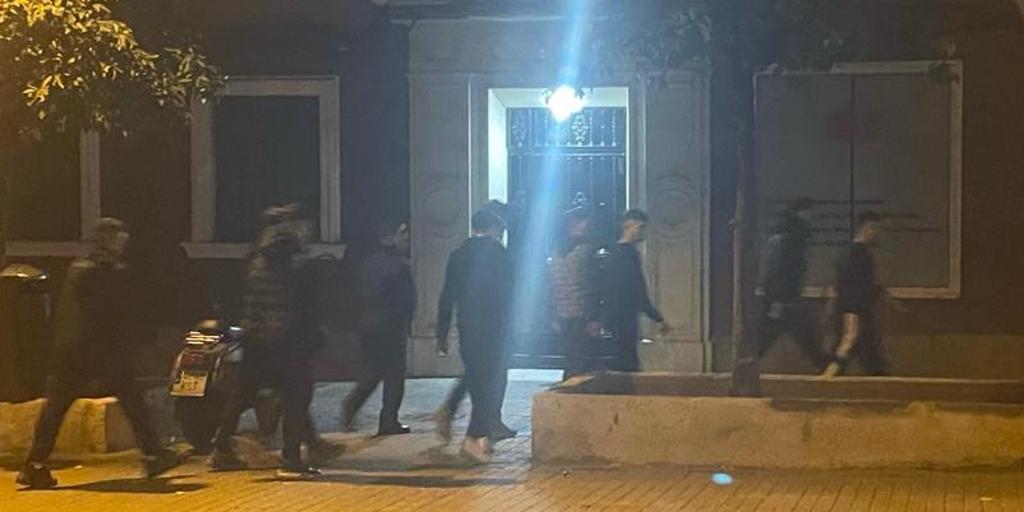 SEVILLA. Detenidos 18 menores por agredir a jóvenes durante la noche de Halloween
