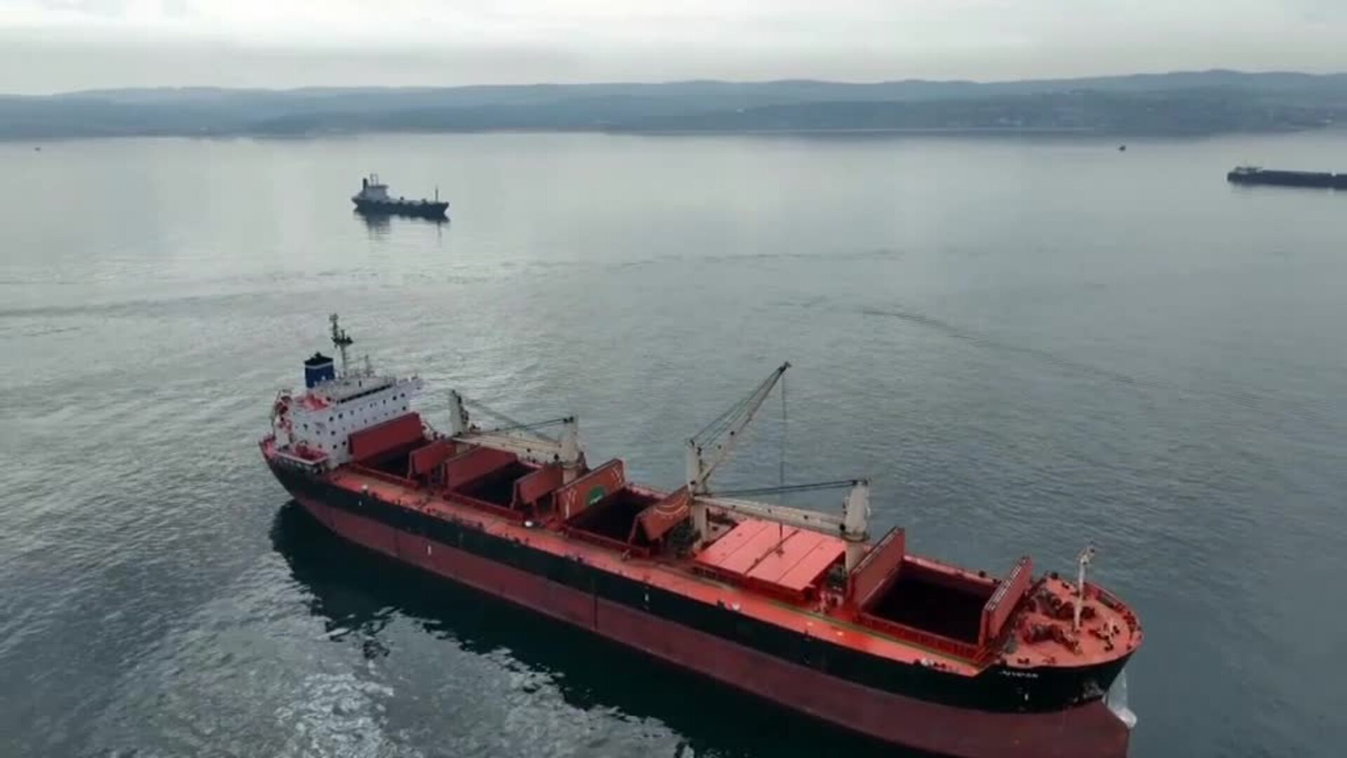 TURQUÍA. El país avisa de que hoy ya no saldrán buques de cereal desde Ucrania