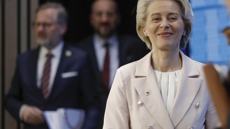 La Unión Europea aprueba nuevas sanciones contra Rusia con excepciones para los alimentos