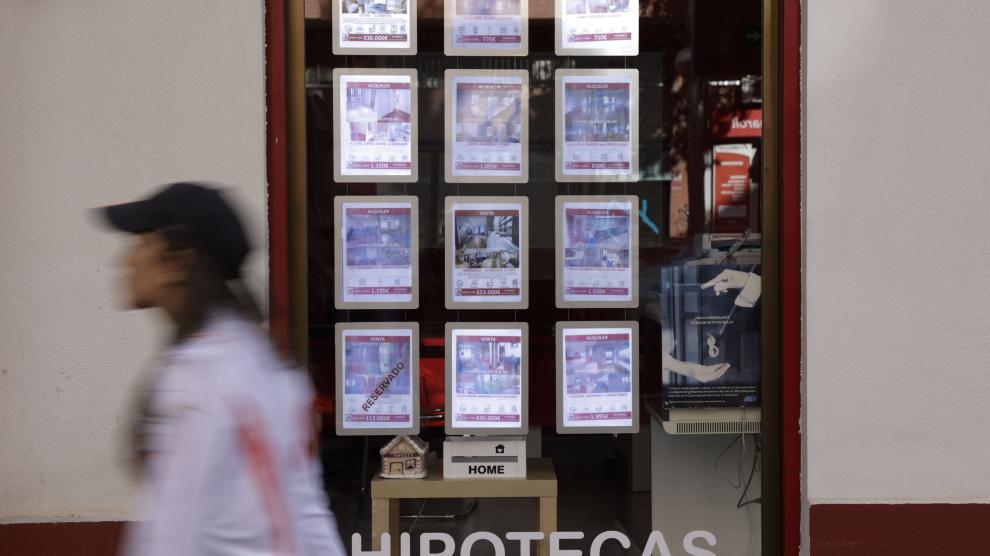 España continúa a la cola de la emancipación en Europa: menos del 16% de los jóvenes pueden vivir fuera del hogar