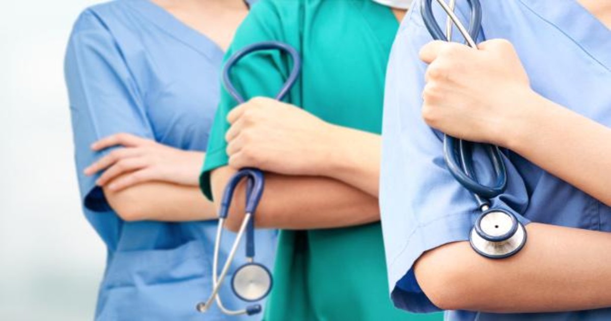 Encuesta DYM: La sanidad es el asunto que más interés suscita entre los españoles y tres de cada cuatro creen que ha empeorado su calidad