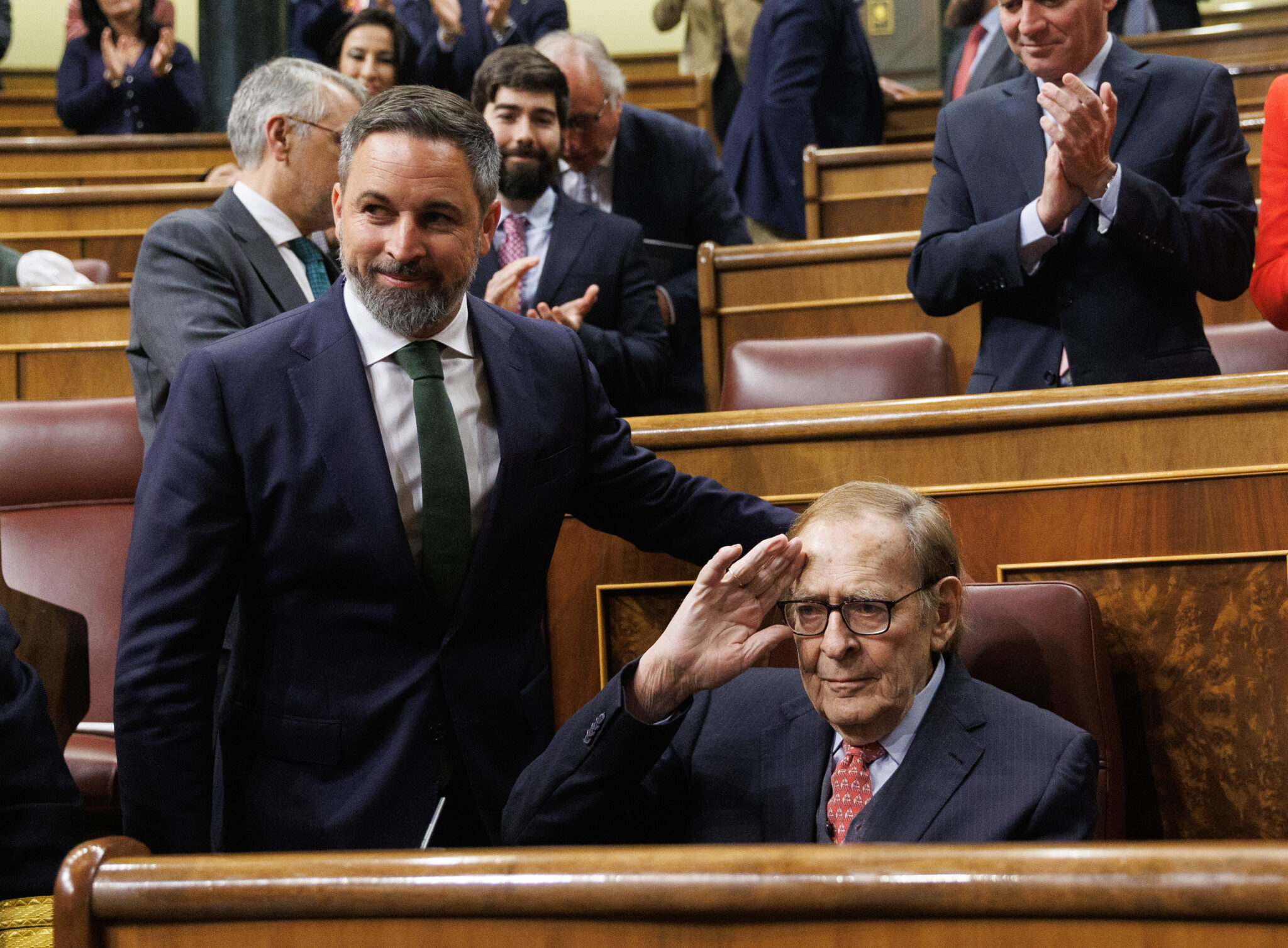 Ramón Tamames se alinea con Vox y acusa al Gobierno de asaltar la separación de poderes, le llegó incluso a decir que “Montesquieu es un invitado molesto” a efectos de Pedro Sánchez