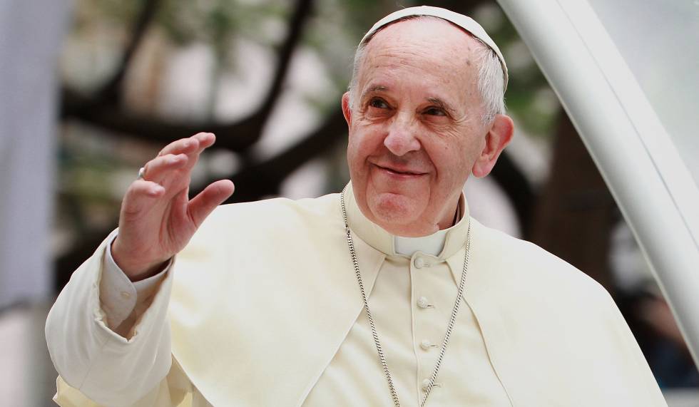 El papa Francisco recibirá el alta hoy viernes tras su operación por una hernia abdominal