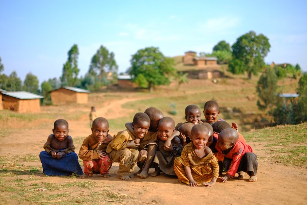 La Justicia británica falla que Ruanda “no es un país seguro” para enviar a inmigrantes