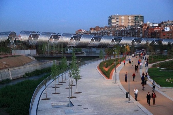 Una pelea entre toxicómanos se salda con cuatro detenidos y tres hombres en el hospital