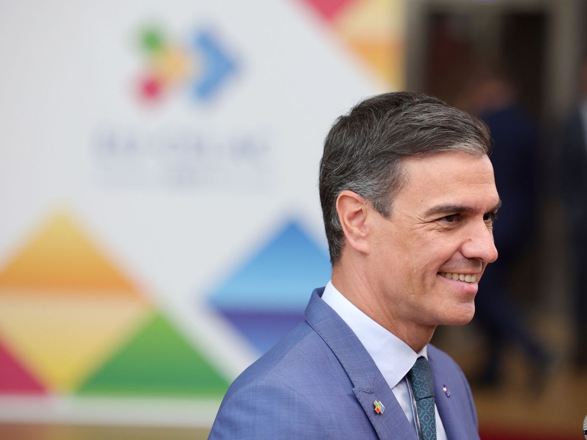 El Gobierno se va de vacaciones sin repartir 800 millones de la UE de los que depende la construcción de varias plantas de hidrógeno